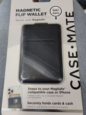 case-mate Magnetic Card Flip Wallet in Black